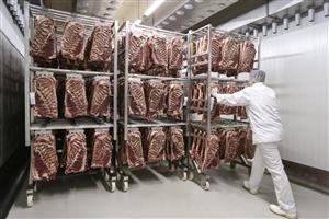 PETASON d.o.o. proizvodnja i prerada svježeg svinjskog, telećeg i junećeg mesa CURED MEAT PRODUCTS